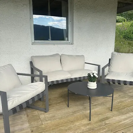 Апартаменты In Takelvlia! Moen (Troms)